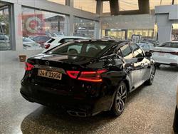 نيسان ماكسيما